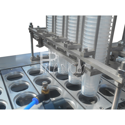 8 linii Automatyczne mycie kubków Napełnianie Maszyna uszczelniająca Uszczelnianie urządzenia pakującego