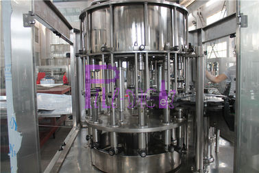 Maszyna do napełniania butelek z sosem sojowym 3000BPH ze zbiornikiem wyrównującym ciepło