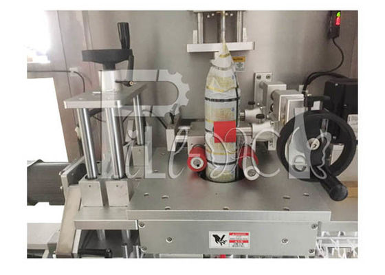 Fotoelektryczny rękaw termokurczliwy PVC PET z płaskimi butelkami Maszyna do etykietowania naklejek