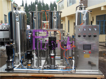 Automatyczna linia do produkcji napojów bezalkoholowych Wysokowydajna mieszanka dwutlenku węgla sodowego 6000L / H