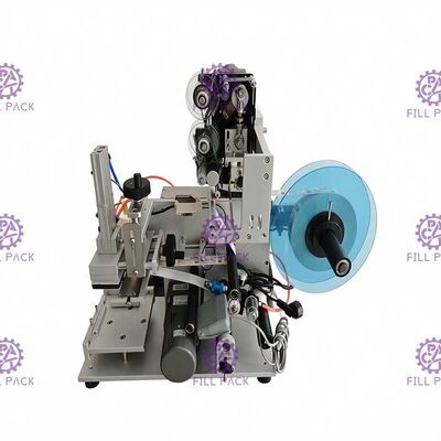 Samoprzylepna maszyna do etykietowania butelek 1800BPH Półautomatyczna do kwadratowych butelek z 3 stron