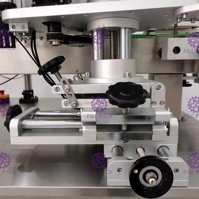 Samoprzylepna maszyna do etykietowania butelek okrągłych Aplikator etykiet do butelek PET