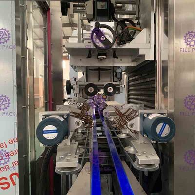 Wysokowydajna maszyna do etykietowania butelek Dua - napęd typu pas synchroniczny