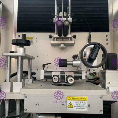 100-200BPM Maszyna do etykietowania butelek soku z regulowanym ekranem dotykowym