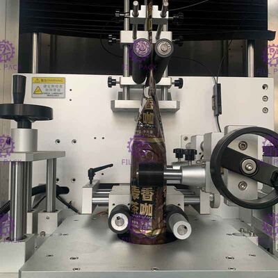 Galonowa rękawka na butelkę Etykietowanie termokurczliwe / Aplikator etykieciarki / Maszyna / Sprzęt / Linia / Zakład / System / Jednostka