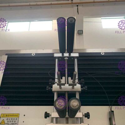 Maszyna do etykietowania butelek soku