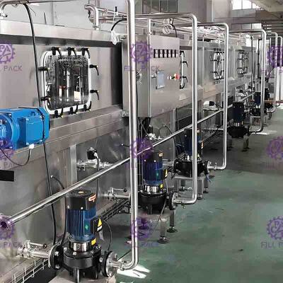 Szklana maszyna do chłodzenia butelkowanego soku 36 ℃ - 85 ℃ Do gorącej maszyny do napełniania