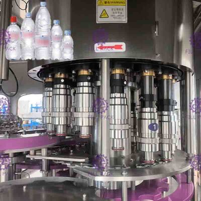 500 ml / 1L / 2L PET Woda pitna 3 w 1 Monoblok Płukanie Napełnianie Urządzenia do zamykania / Zakład / Maszyna / System / Linia