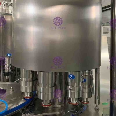 500 ml / 1L / 2L PET Woda pitna 3 w 1 Monoblokowy sprzęt do butelkowania / roślina / maszyna / system / linia