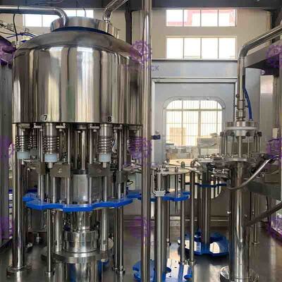 Linia do napełniania wodą mineralną Non Soda 300BPH 2L o wysokiej dokładności