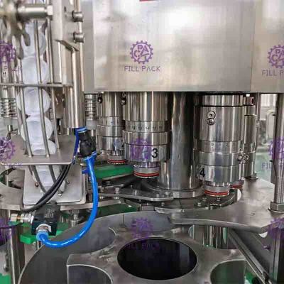 Automatyczna maszyna do napełniania wodą butelkowaną 3 w 1 Ekran dotykowy PLC 12 głowic