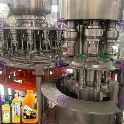 Automatyczna maszyna do napełniania gorących soków 3 w 1 z małą plastikową butelką / linia produkcyjna / rozlewnia