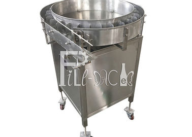 PET / Plastic Unscrambler Maszyna do sortowania butelek PE Linia wyposażenia System instalacji Odbieranie stołu akumulatorowego