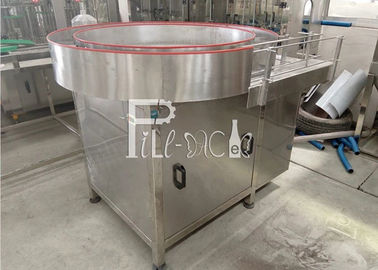 PET / Plastic Unscrambler Maszyna do sortowania butelek PE Linia wyposażenia System instalacji Odbieranie stołu akumulatorowego