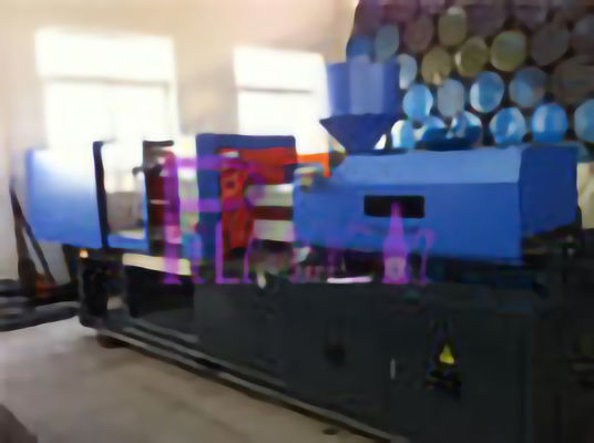 Automatyczna maszyna do wydmuchiwania butelek Maszyna do formowania wtryskowego z tworzyw sztucznych Podwójna prowadnica LM