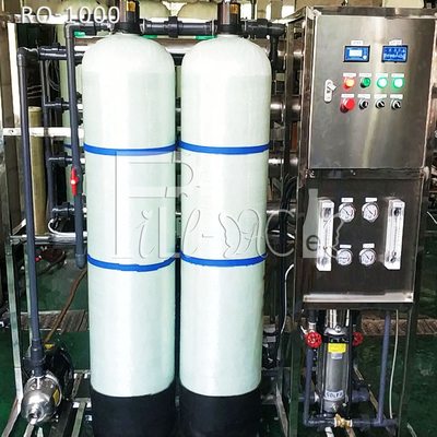 2000LPH Maszyna do uzdatniania wody pitnej RO System oczyszczania odwróconej osmozy Sterylizator UV