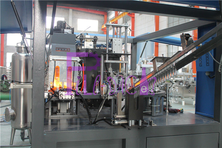 Maszyna do wydmuchiwania butelek PET z dwoma wnękami o pojemności 0,1-2 l do linii do przetwarzania soków