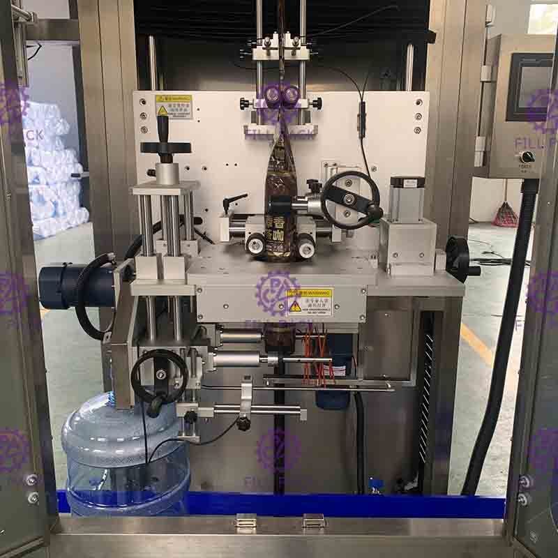 Maszyna do etykietowania z pojedynczą głowicą do etykietowania galonów Pełna automatyzacja 300BPM