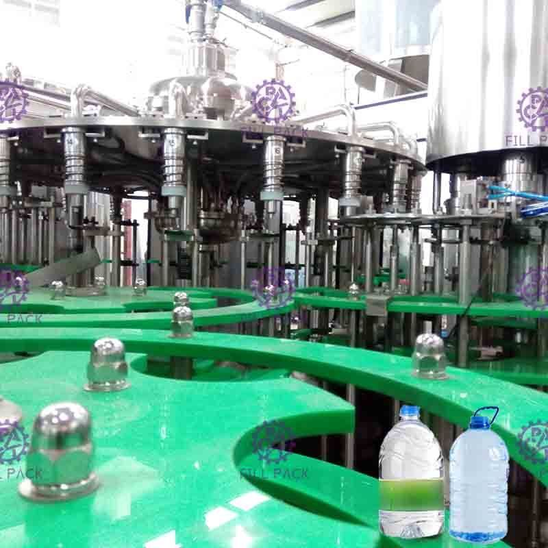 3L / 5L / 10L Plastikowa butelka wody mineralnej 2 w 1 Podkładka Wypełniacz Capper Sprzęt / roślina / maszyna / system / linia
