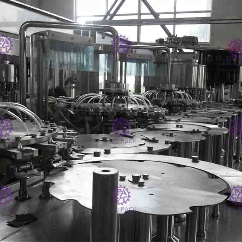 Monoblock Liquid Filling Machine, 5 w 1 plastikowym miazgie do butelek